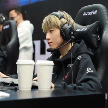 德玛西亚杯实时更新，最新消息与战况分析