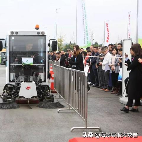 龙马环卫创新引领行业新高度，最新动态揭秘环卫技术革新