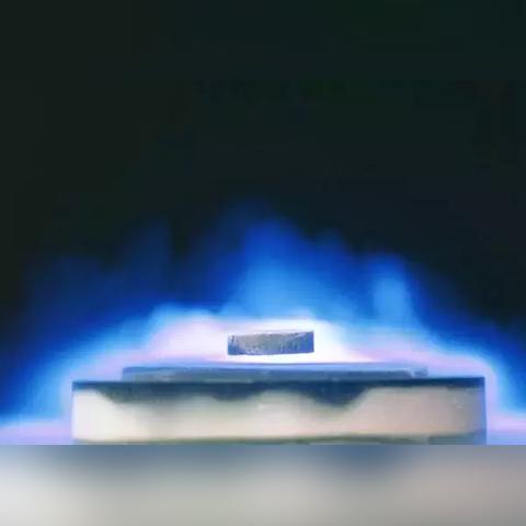 超导材料最新进展及其应用领域探究