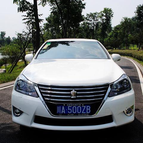 王冠最新赛事数据分析报告揭秘，赛场表现一览无遗