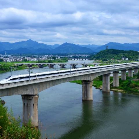 最新全国公路交通图解析，中国公路交通发展全貌揭秘