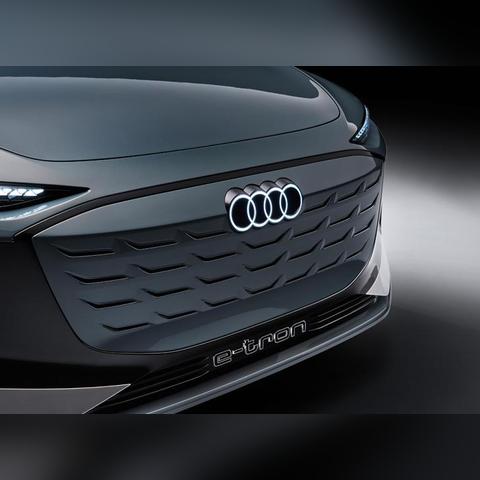 南京最新车展,数百款新车亮相,繁荣盛景一览无余