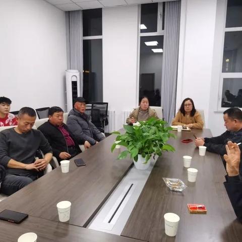 光伏行业深度资讯解析，最新动态一网打尽