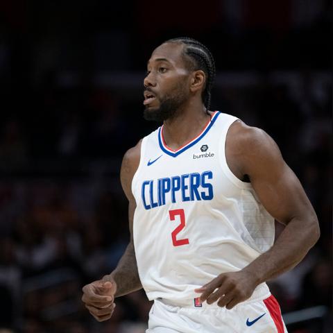 苹果全新iPhone 15魅力无限,最新海报曝光