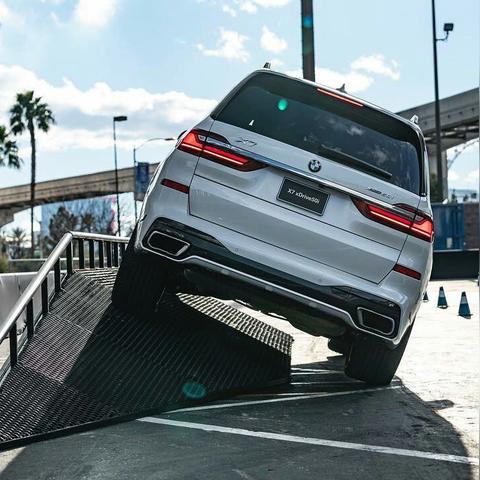 最新宝马越野，科技与性能的完美融合