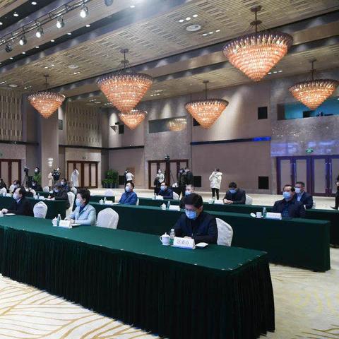 江宁滨江热议，城市发展与未来展望